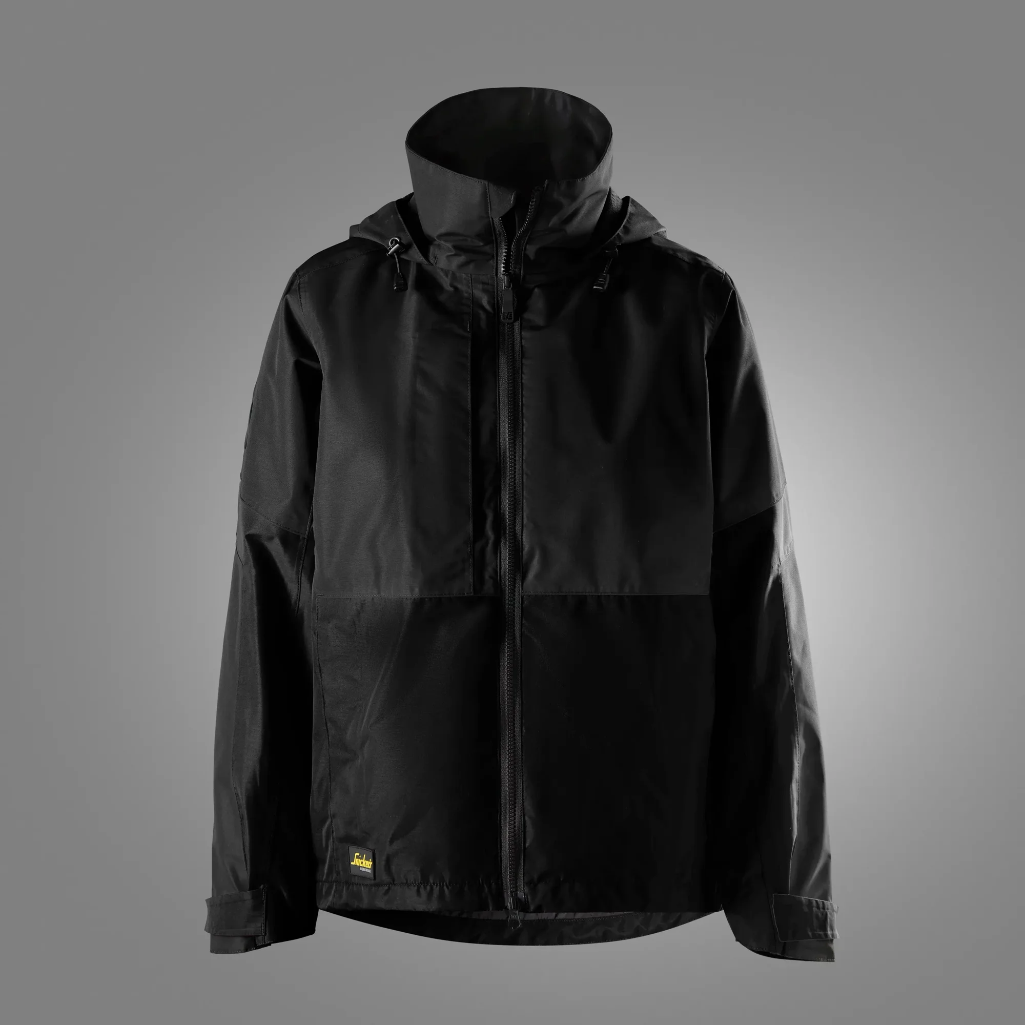 Waterproof workwear for wet weather – certified rainwear