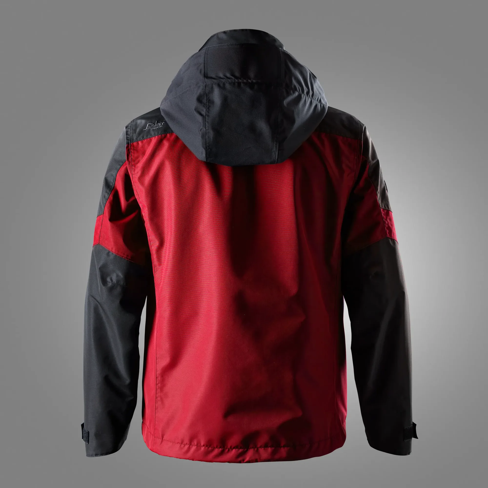 Innovative men's workwear for professional craftsmen